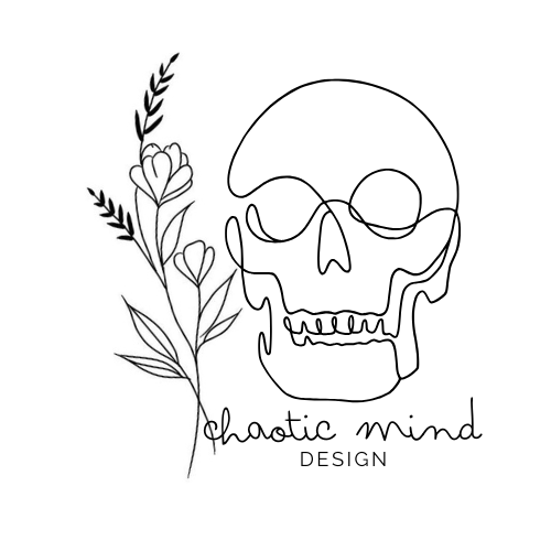 Logo de conception d’esprit chaotique Logo Chaotic Mind Design avec un crâne minimaliste aux côtés de fleurs épanouies, symbolisant le contraste entre fragilité et créativité.